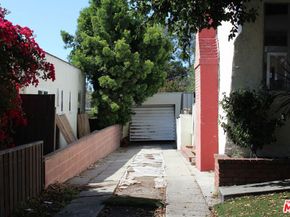 1561 W 7th Street, San Pedro CA 90732