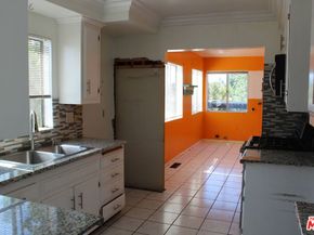 1561 W 7th Street, San Pedro CA 90732