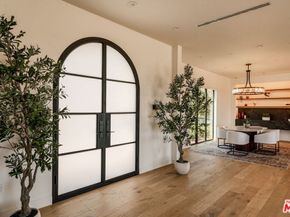 22328 S Summit Ridge Circle, Chatsworth CA 91311