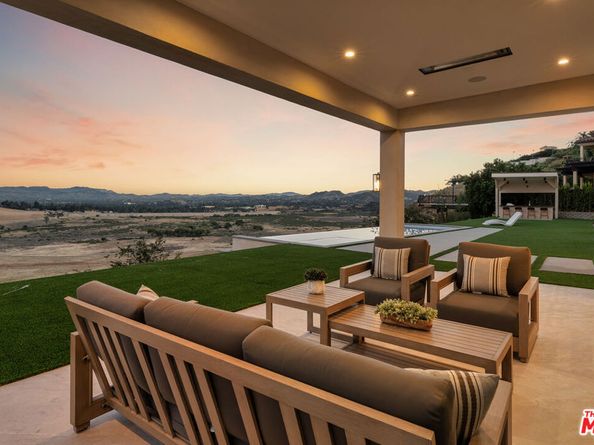 22328 S Summit Ridge Circle, Chatsworth CA 91311