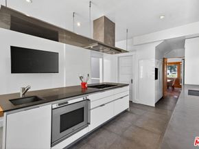 1614 Virginia Road, Los Angeles CA 90019