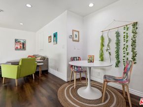 3447 Primera Avenue, Los Angeles CA 90068