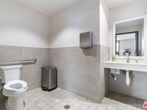 5334 Lindley Avenue 340, Encino CA 91316