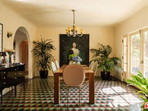 5000 Finley Avenue, Los Angeles CA 90027