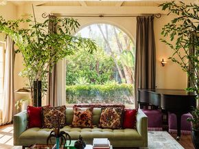 5000 Finley Avenue, Los Angeles CA 90027