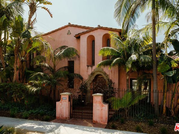 5000 Finley Avenue, Los Angeles CA 90027