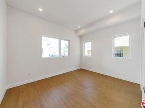 3045 Wellington Road, Los Angeles CA 90016
