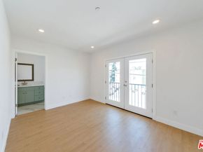 3045 Wellington Road, Los Angeles CA 90016