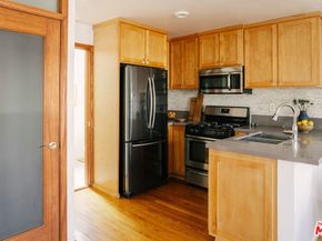 5330 Lincoln Avenue, Los Angeles CA 90042