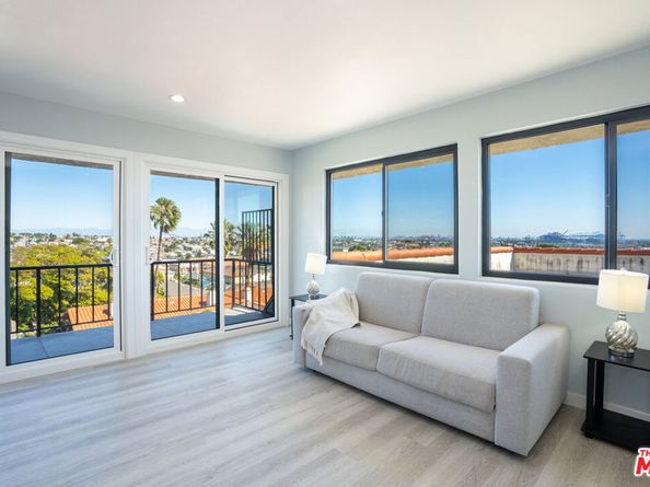 2030 S Cabrillo Avenue 419, San Pedro CA 90731