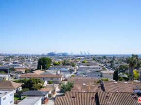 2030 S Cabrillo Avenue 419, San Pedro CA 90731