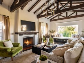 3922 Glenridge Drive, Sherman Oaks CA 91423