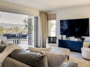 3922 Glenridge Drive, Sherman Oaks CA 91423