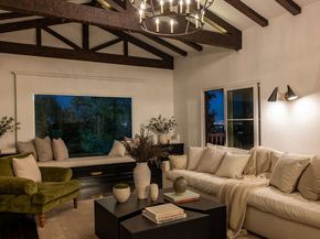 3922 Glenridge Drive, Sherman Oaks CA 91423