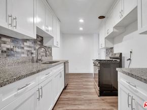 6425 Green Valley Circle 102, Culver City CA 90230