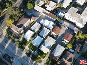 1312 N Raymond Avenue, Pasadena CA 91103