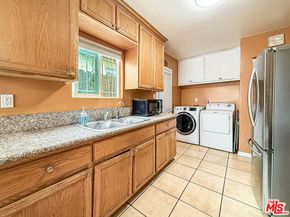 1765 E 113th Street, Los Angeles CA 90059