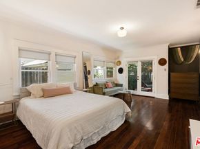 2337 W 29th Place, Los Angeles CA 90018