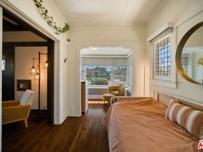 2337 W 29th Place, Los Angeles CA 90018