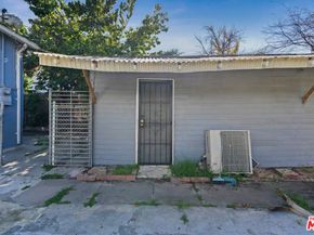 1121 S Serrano Avenue, Los Angeles CA 90006