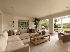 1319 Amalfi Drive, Pacific Palisades CA 90272