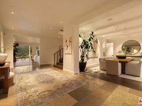 1319 Amalfi Drive, Pacific Palisades CA 90272