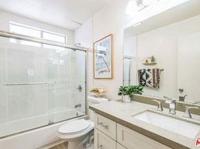 3756 Bagley Avenue 102, Los Angeles CA 90034