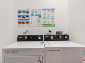 1341 N Mariposa Avenue, Los Angeles CA 90027