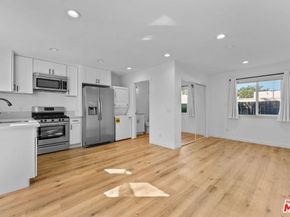 1741 S Spaulding Avenue, Los Angeles CA 90019