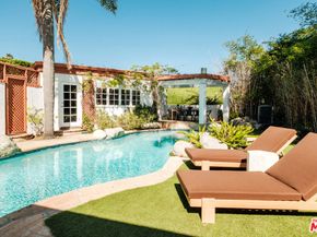 905 Berkeley Street, Santa Monica CA 90403