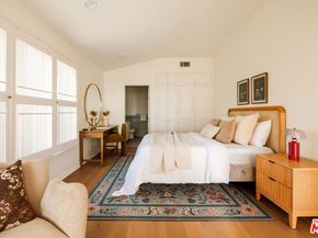 905 Berkeley Street, Santa Monica CA 90403