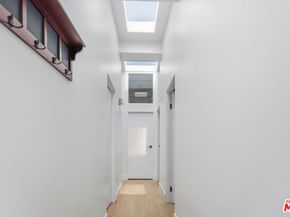 1341 Charmel Place, Pacific Palisades CA 90272