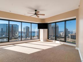 100 Harbor Dr 2104, San Diego CA 92101