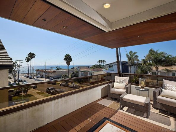 187 Cherry Ave, Carlsbad CA 92008