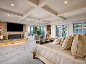 187 Cherry Ave, Carlsbad CA 92008