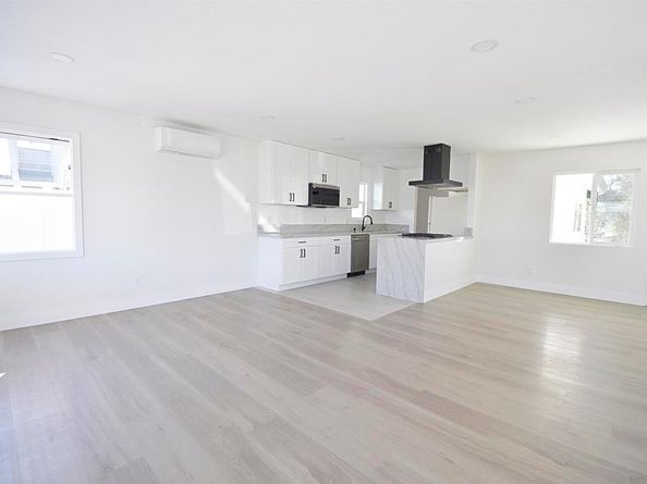 4646 Coconino Way, San Diego CA 92117