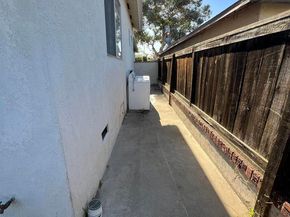 224 W 8th Ave, Escondido CA 92025