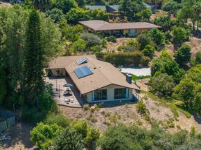 1109 Via La Cuesta, Escondido CA 92029