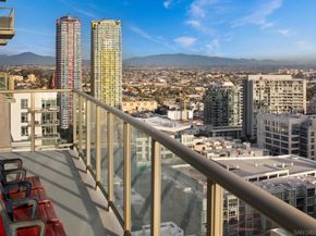 800 The Mark Ln 2801, San Diego CA 92101