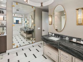 800 The Mark Ln 2801, San Diego CA 92101