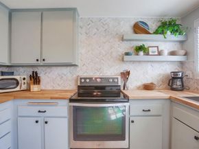 3466 Thunder Dr, Oceanside CA 92056