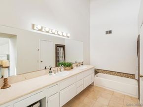 895 Connors Ct, Claremont CA 91711