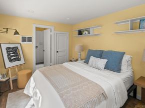 7227 Olivetas Ave, La Jolla CA 92037