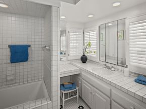 7227 Olivetas Ave, La Jolla CA 92037