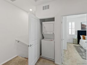 2328 Columba Gln, Escondido CA 92025