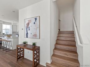 2328 Columba Gln, Escondido CA 92025