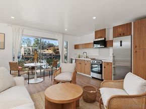 4627 Park Dr, Carlsbad CA 92008
