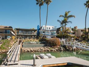4627 Park Dr, Carlsbad CA 92008
