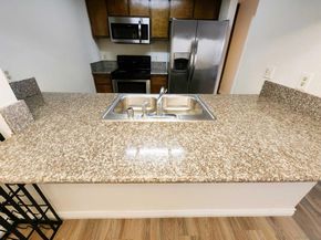 7845 Golfcrest Dr 21, San Diego CA 92119