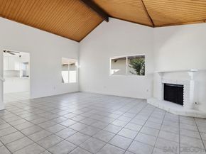 6977 Parkside A, San Diego CA 92139